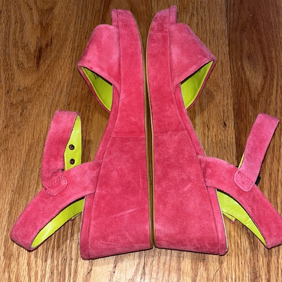 Boden Pink Platform Sandals - Picture 2 of 8